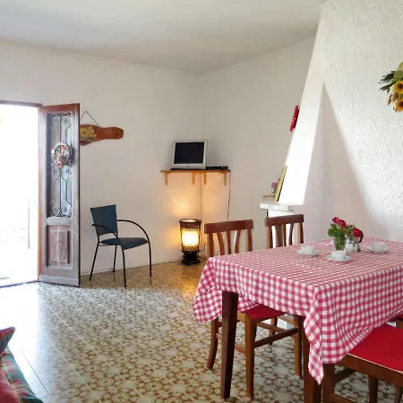 Locazione Turistica Casa Glory Trarego